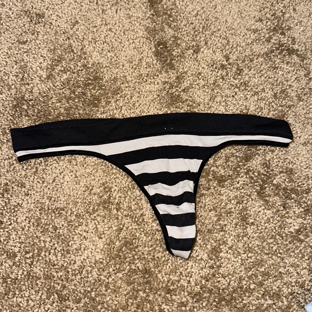 Pink Victoria’s Secret